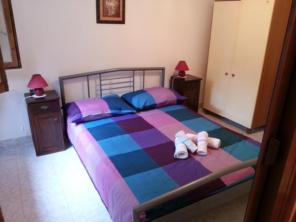 Apartment Drenovica Pula Kamer foto